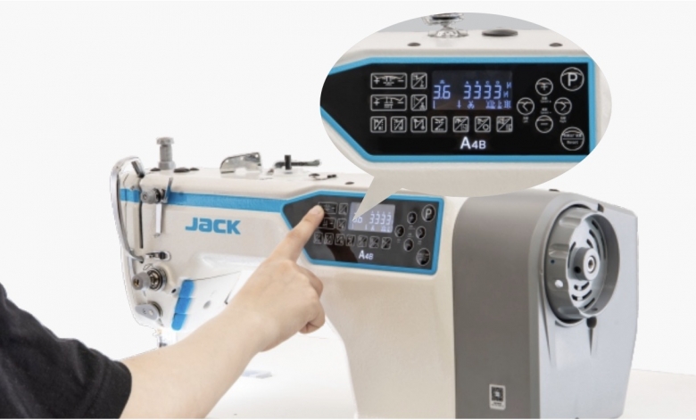 Jack A4B-A-C tiesiasiūlė pramoninė mašina su automatika (2)