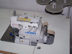 JUKI MO-6800 промышленный оверлок