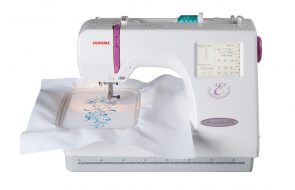 Embroidery machine Janome Memory Craft 350E