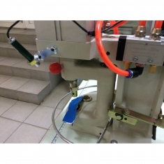 KRAFT KF93-A pneumatinis presas furnitūrai