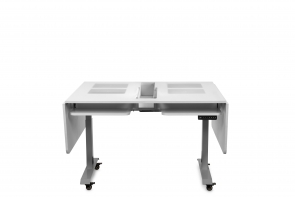 Automatiškai kilnojamas stalas dygsniavimo mašinai su ratukais