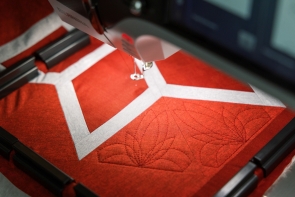 Computerized sewing and embroidery machine BERNINA 790 ULTRA
