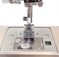 Швейная машина Jaguar SJ-23 SUPER JEANS