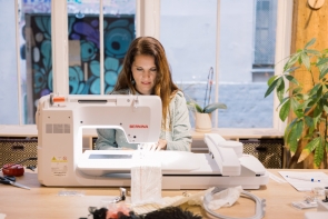 Kompiuterizuota siuvimo-siuvinėjimo mašina BERNINA 735 PRO