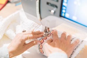 Kompiuterizuota siuvimo-siuvinėjimo mašina BERNINA 735 PRO