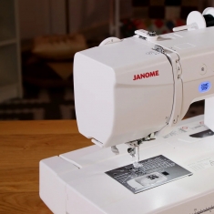 Sewing and Embroidery Machine Janome Memory Craft 1000