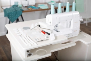 baby lock Euphoria BLC4 Plokščiasiūlė siuvimo mašina