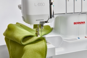 Overlock (Serger) BERNINA L650