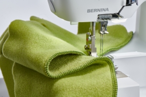 Overlock (Serger) BERNINA L650